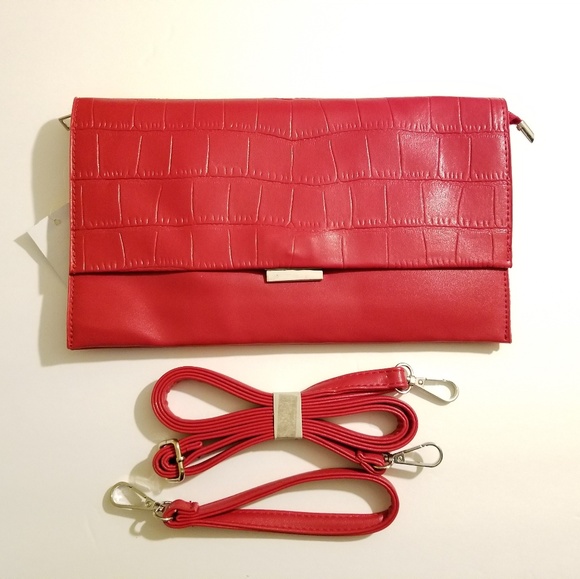 Clutch/ Wristlet! - Picture 6 of 8